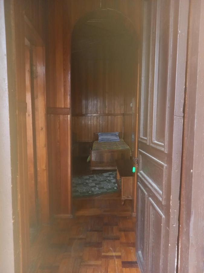 Guest House Roma Kutaisi Luaran gambar